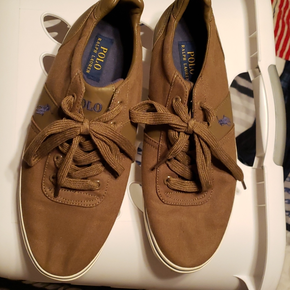 Men's Brown Canvas Shoes  Size 9.5